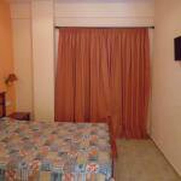 Adonis Beach Hotel Candia Esterno foto
