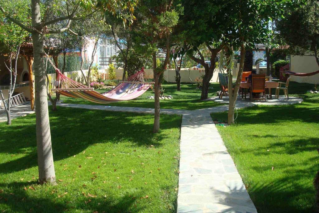 Adonis Beach Hotel Candia Esterno foto