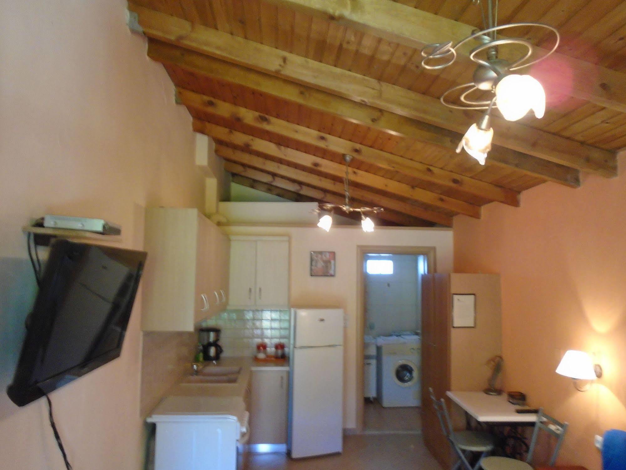 Adonis Beach Hotel Candia Esterno foto