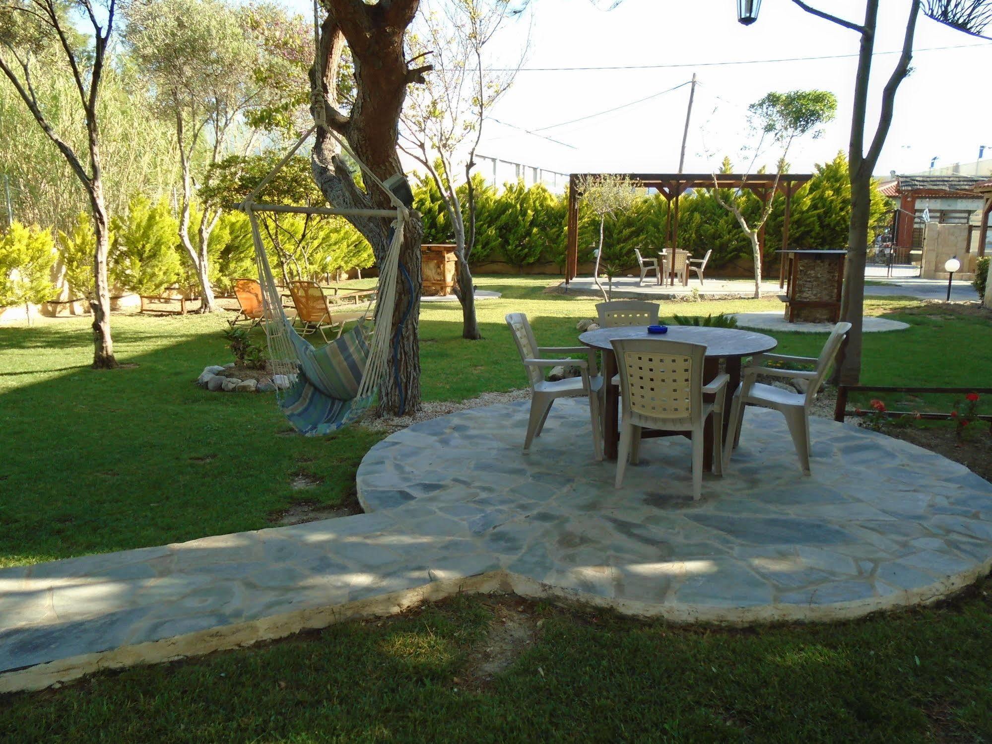 Adonis Beach Hotel Candia Esterno foto